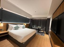 Country Inn Jalandhar: Jalandhar şehrinde bir otel