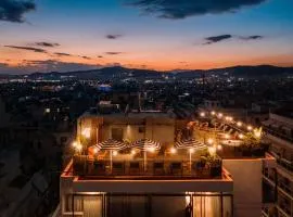 Max Brown Hotel Downtown Part of Sircle Collection Formally known as Dave Red