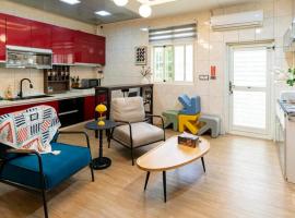 哈佛輕旅，金湖鎮的飯店