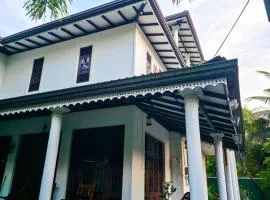 Oni Omi Vlla Hikkaduwa