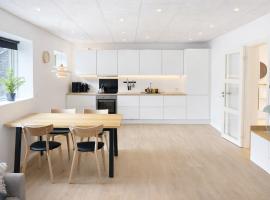 NEW FLAT lN KLAKSVÍK, hotel en Klaksvík