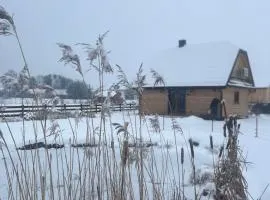 Życie- Roztocze Domek ze stawem i rzeką