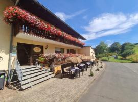 Gasthaus Paula, Bed & Breakfast in &Uuml;dersdorf