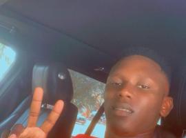 Yamis apartment, hotel a Amdalai