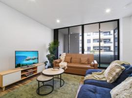 Resort-Style 2BR Escape Pool, Gym, Sauna, Parking, hotel a Clyde