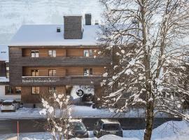 Biohotel Schwanen, hotel que acepta mascotas en Bizau