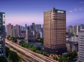 Shanghai Hills & Super Deluxe Central Hub hotel, Line 3 and 4, near Shanghai Film Museum