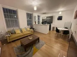 Cozy 1-Bedroom Apartment Near Margate Seafront