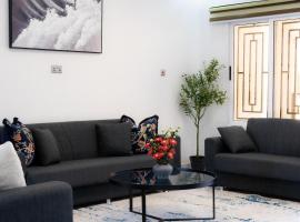 Comfort Haven Apartments CH 4, hotel na may parking sa Elephant Island