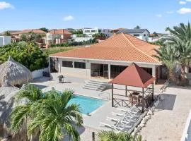 Villa CuraSea