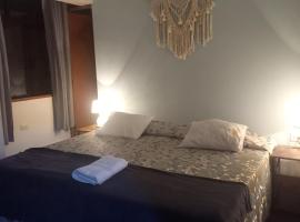 Hospedaje Velilu, Hotel in Ica