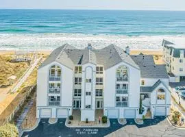 WEL102 Wellington by the Sea. OCEANFRONT Condo. Salt Water Pool! Elevator! No Steps to Entry!