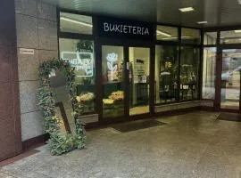 Warsaw Heart Apartments free parking