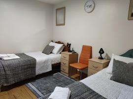 Bernie's Place - Homestay &ndash; zakwaterowanie 