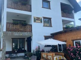 Casa Rares, hotel em Moieciu de Sus