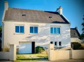 Ti Penn ar Vali-Maison bretonne calme avec jardin