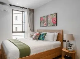 Title Halo Pinky Lime Naiyang Pool Gym Hammam