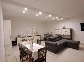 Cozy Duplex in San Cipriano Picentino