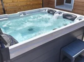 Gite de la perle rouge jacuzzi 1 avril au 31 octobre