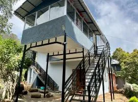 Cloud Crest Homestay