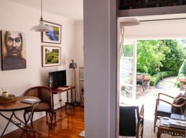 The Alchemist Retreat, Private Studio in Carterton, hotel din Carterton