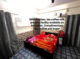 Shri Premanand g niwas sthaan, hotel v mestu Vrindāvan