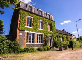 Le Cœur d'Estourgie, Hotel in Pionsat