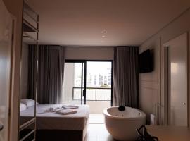 Lou Suites - 38 - Luxuosa com vista Panorâmica, Hotel in Guarapuava
