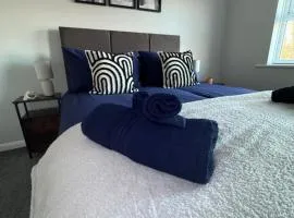 Oakleigh Way, Carlisle - 2 Bedroom, sleeps 4, Fully furnished