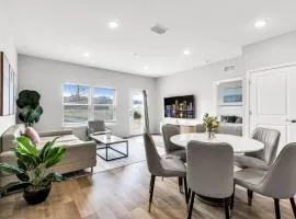 Modern Ocala 3BR Home Smart TV Fast Wifi