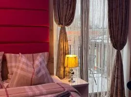 ASENATA Pokoje i Apartamenty Ustroń Centrum, basen letni, komfort, widok na góry