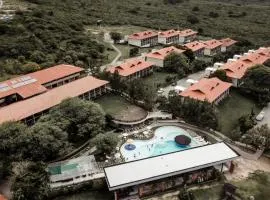 Flat no Condomínio Monte Castelo, Gravatá-PE