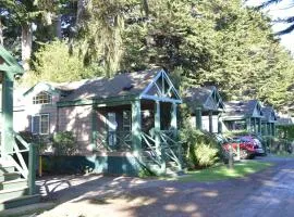 Lighthouse Pointe Resort