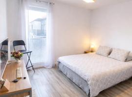 Luxury apartment near CDG & Parc Asterix, Hotel in Vémars