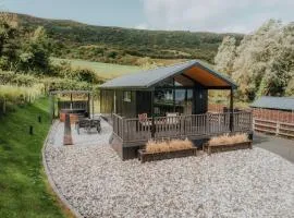 Briarfield Farm Stays - Uisce Cabin