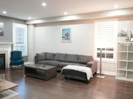 Luxury 5BR Home with Spa Bath