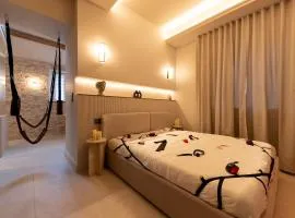 Love Room Dora Maar Bath and Luxury