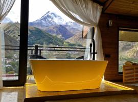 Rookhe Kazbegi, hotel em Stepantsminda