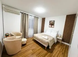 Douce Parenthèse - Centre Ville - Gare de Montélimar - Jardin public de Montélimar