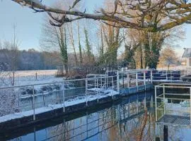 Au Moulin des Prés - Gîte 15 couchages au bord de l'eau