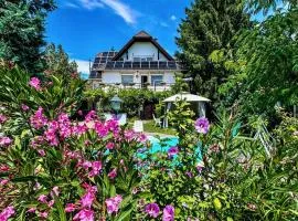 Rozi Garden Vendégház Badacsony