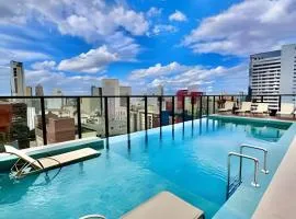 #BeLaVisTaEmCuritiba /Piscina/CoWoKing