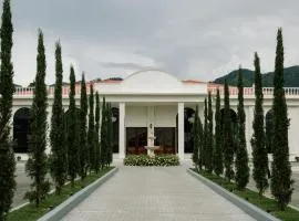 Hotel Catleya Royal Club