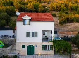 Holiday house Sanda - Oasis of peace