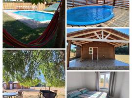 Hermosa Casa de campo, Nueva!! con acceso a piscina, hotel a Temuco