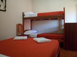 EL CARDON HOSPEDAJE de HUACALERA, hotel a Huacalera