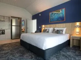 Nightelier Mission Beach