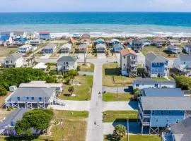 Surf City Paradise- 4BR- Golf Cart, Grill & Games
