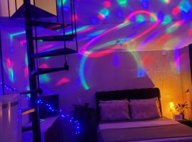 Kitnet aconchegante - Fundos, Hotel in Tatuí