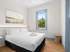 The Surrey 5, Hotel in Sydney